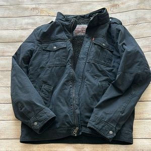 Like new! Levi twill winter coat, heavy duty!